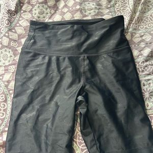 black camo biker shorts